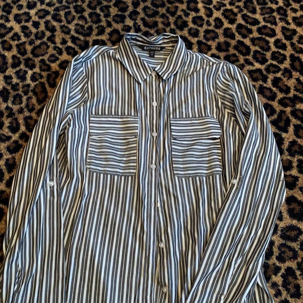 Express button down l/s shirt black white stripe